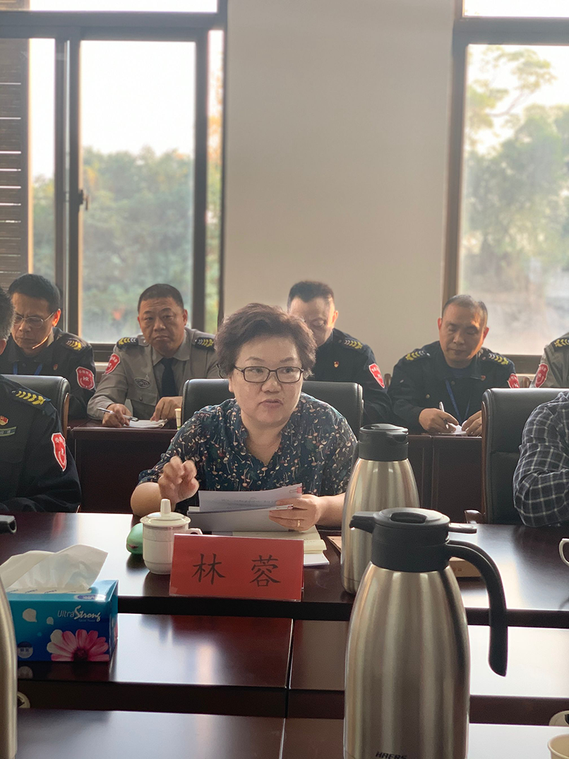 华榕集团党委副书记总经理林蓉下基层讲授不忘初心牢记使命主题教育